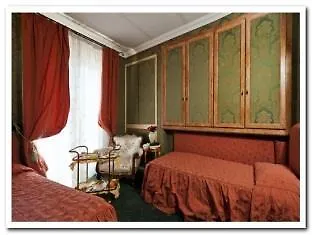 Residenza Antica Roma Hotel