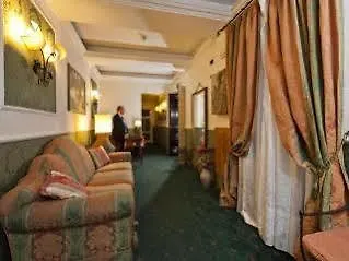 Residenza Antica Roma Hotel 4*, Róma